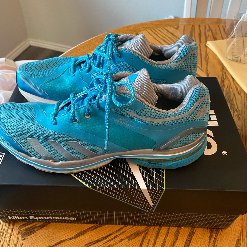 Womens adidas shoes